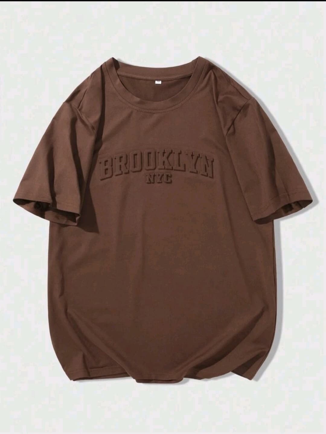 Pullover carmelita oversized estampado con BROOKLYN0